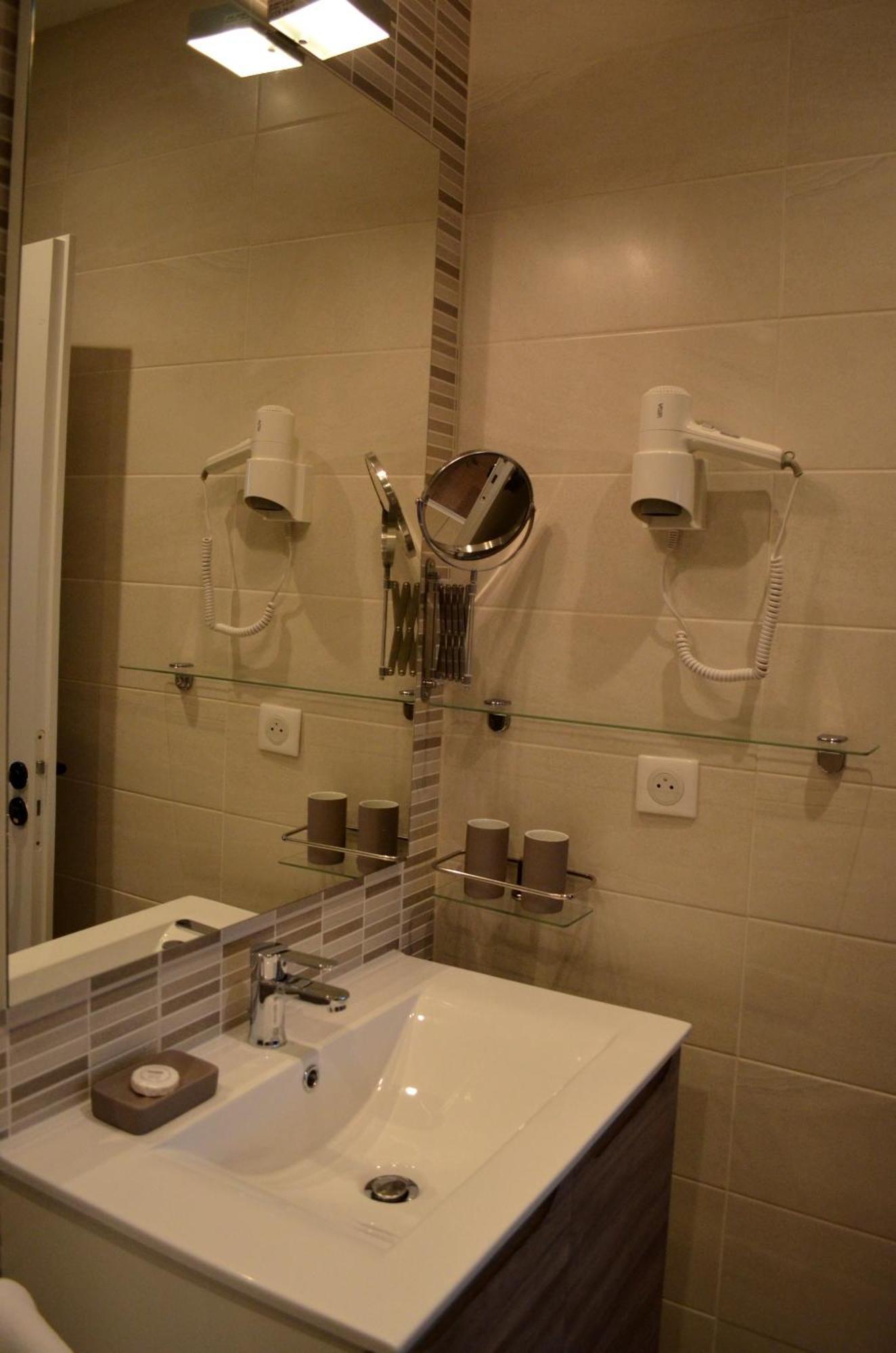 Hotel Restaurant La Couronne Roppenheim Room photo