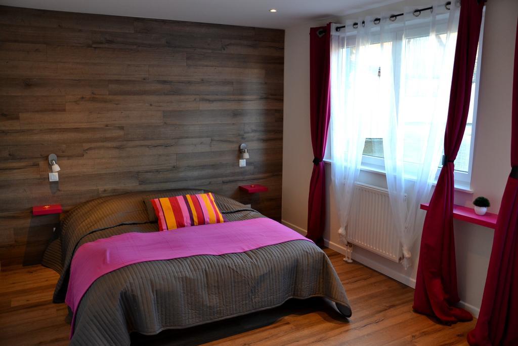 Hotel Restaurant La Couronne Roppenheim Room photo